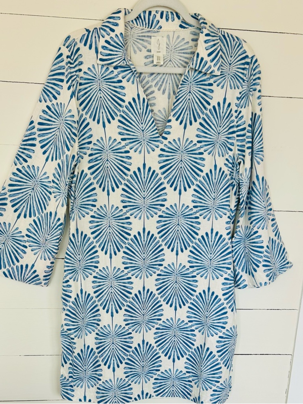 Joie Pool to Grocery Store Cover Up. Linen Rayon Blend Size 10.